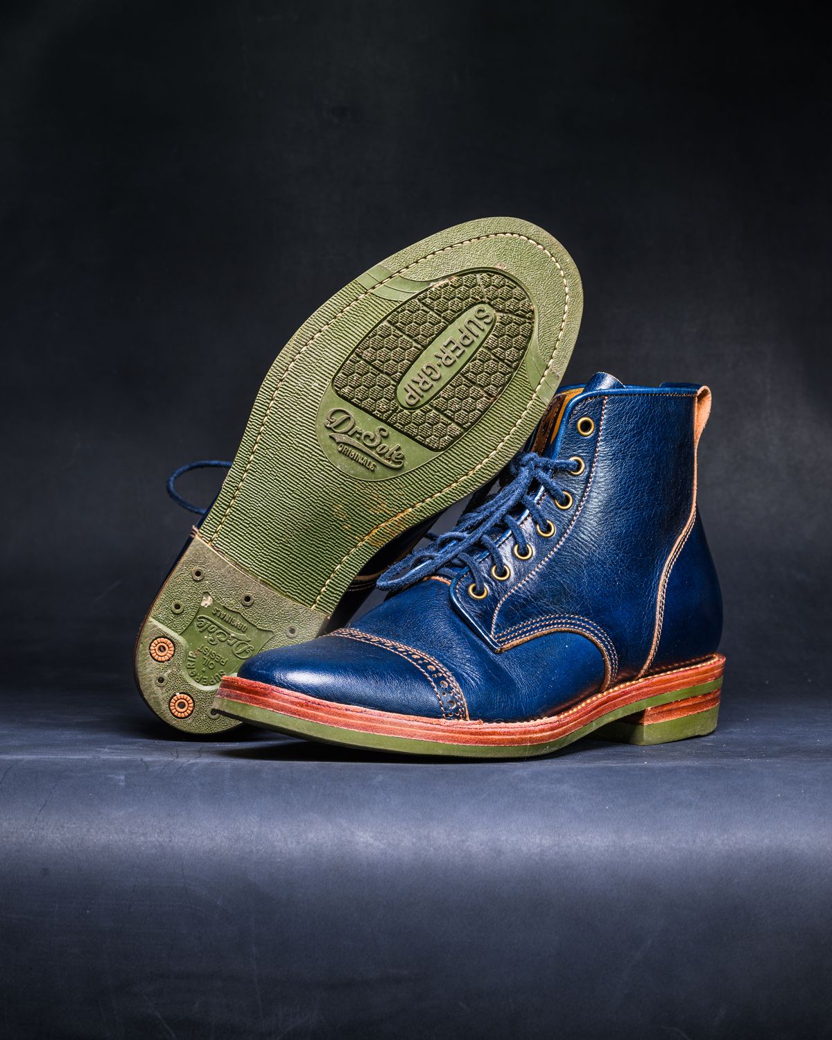 Photo by ABPhoto on March 1, 2026 of the Jakkrabbits Officer Boots in Jakkrabbits Heritage Veg Tan Hand-Dyed Navy.