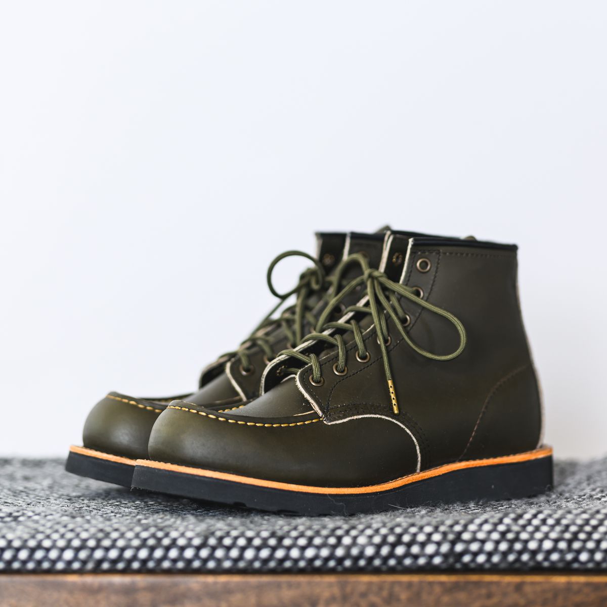 Photo by ABPhoto on October 1, 2023 of the Red Wing 6-Inch Classic Moc in S.B. Foot Alpine Portage.