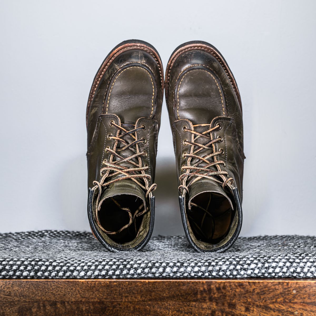Photo by ABPhoto on February 2, 2024 of the Red Wing 6-Inch Classic Moc in S.B. Foot Alpine Portage.