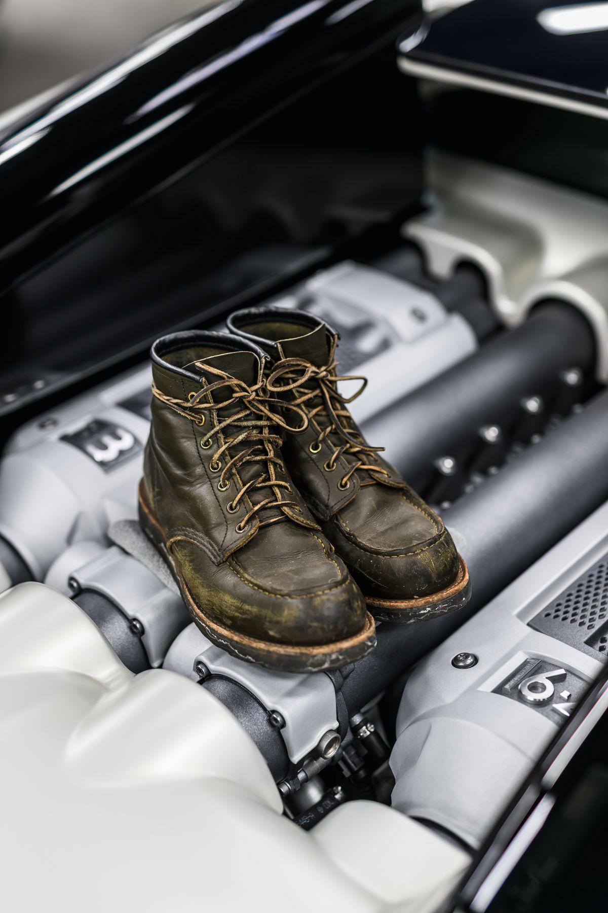 Photo by ABPhoto on April 5, 2024 of the Red Wing 6-Inch Classic Moc in S.B. Foot Alpine Portage.