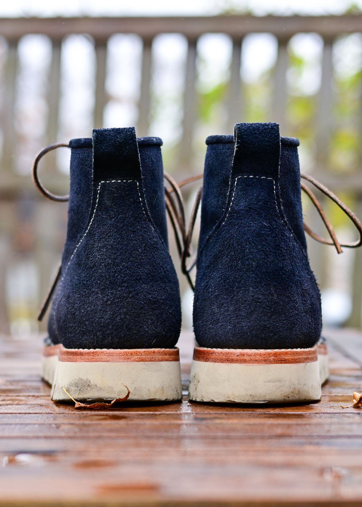 Photo by ABPhoto on November 5, 2022 of the Jakkrabbits Moc Toe Boot in Horween Navy Chamois Roughout.