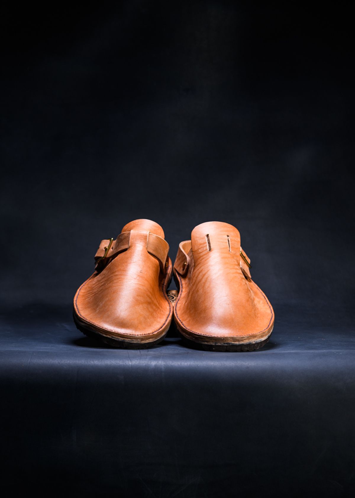 Photo by ABPhoto on February 26, 2026 of the Self-Made House Shoe in Horween Russet Horsehide Strips.