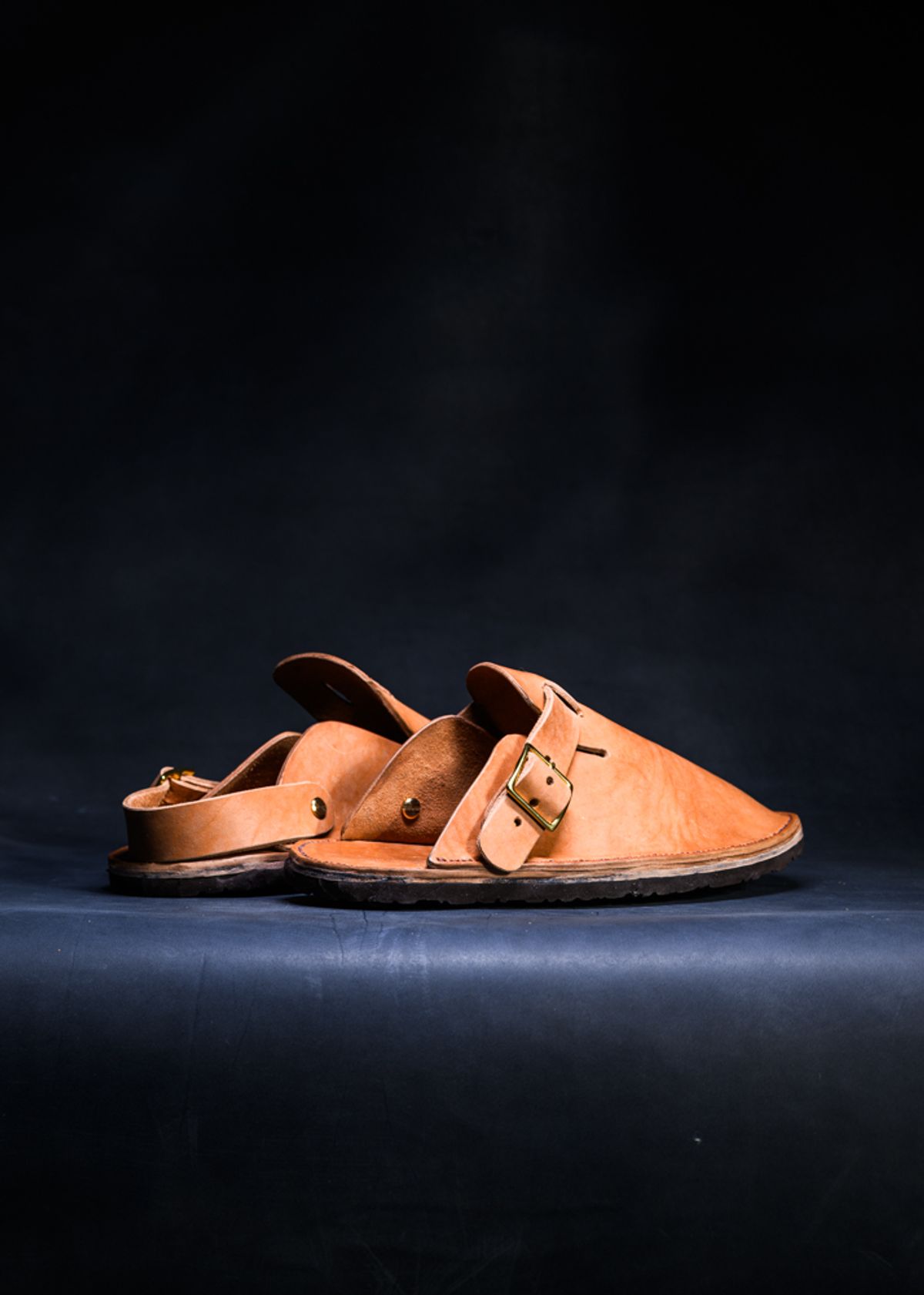 Photo by ABPhoto on February 26, 2026 of the Self-Made House Shoe in Horween Russet Horsehide Strips.