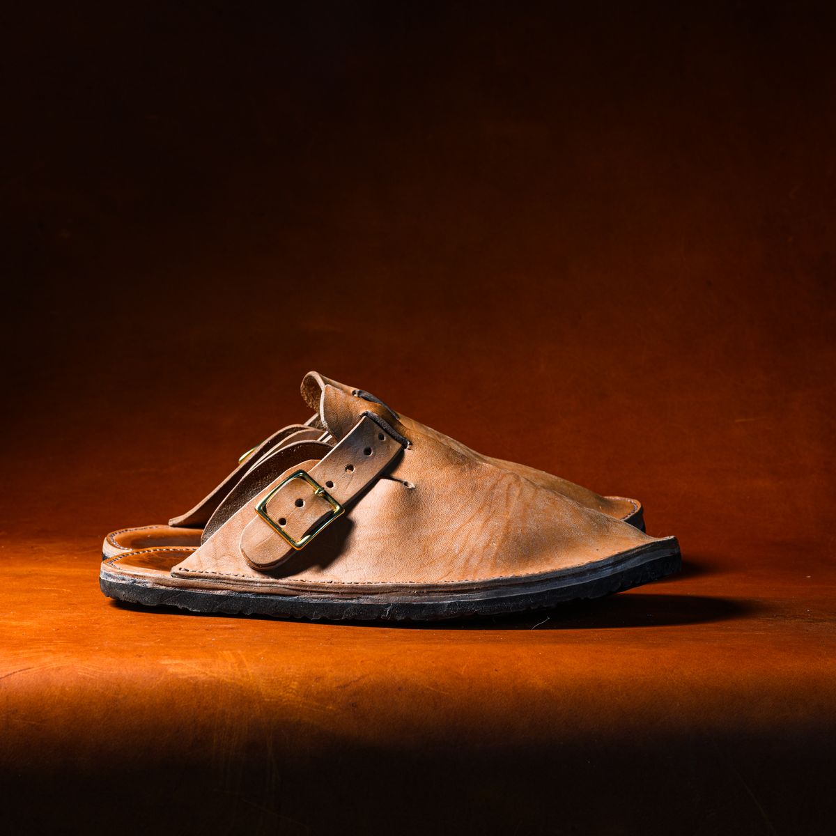 Photo by ABPhoto on April 1, 2026 of the Self-Made House Shoe in Horween Russet Horsehide Strips.