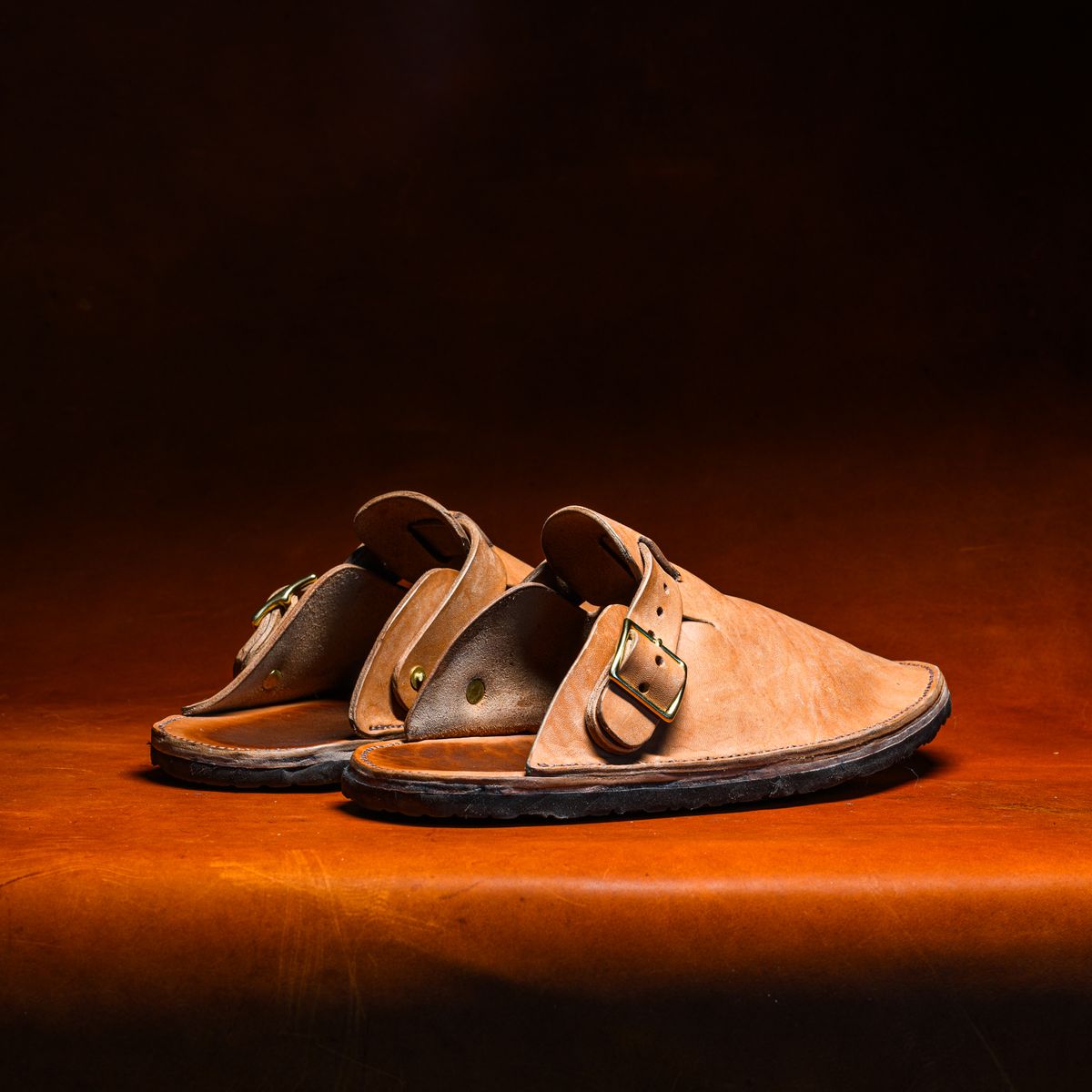 Photo by ABPhoto on April 1, 2026 of the Self-Made House Shoe in Horween Russet Horsehide Strips.