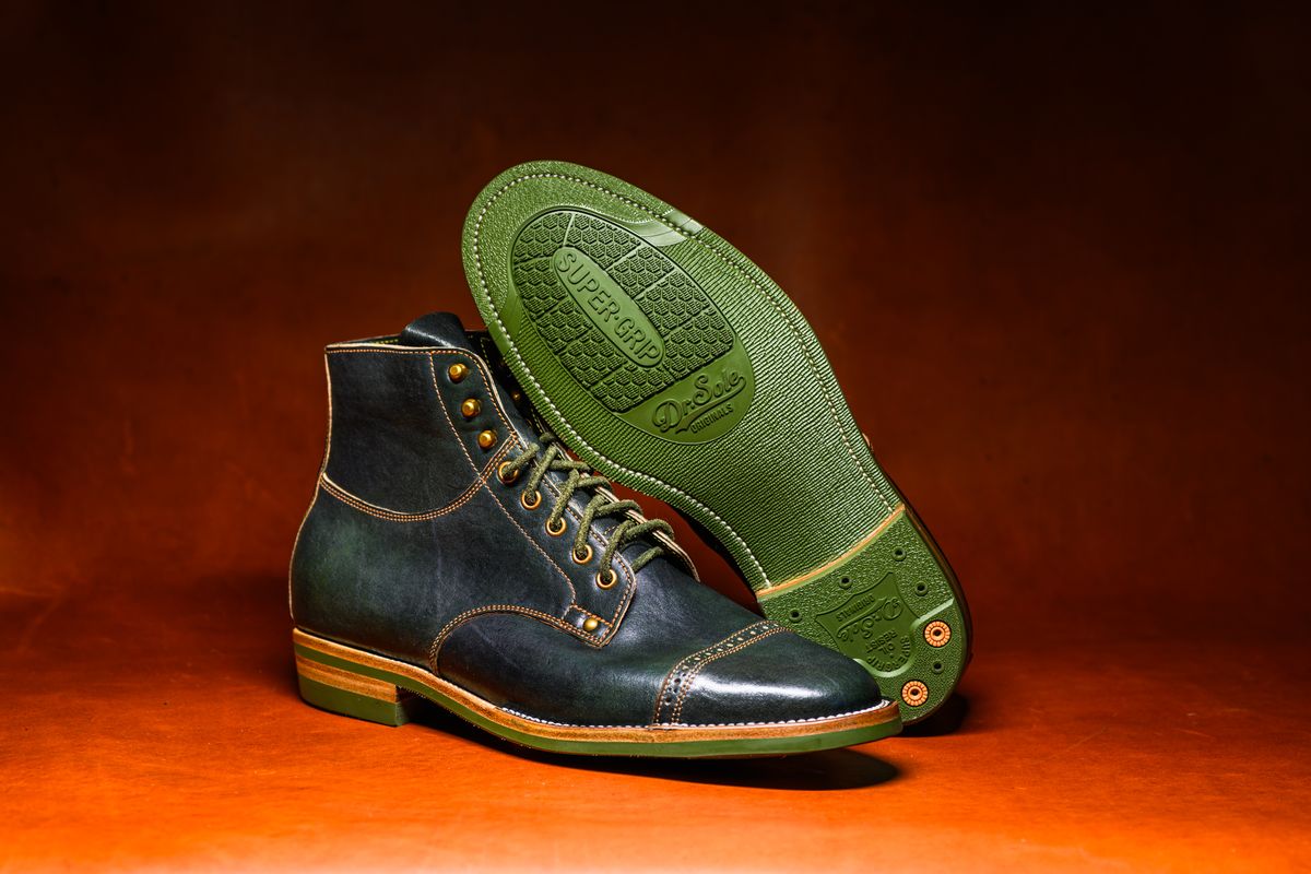 Photo by ABPhoto on October 31, 2025 of the Iron Boots x Østmo Type 1 in Maryam Dark Green Hand-Dyed Horsehide.