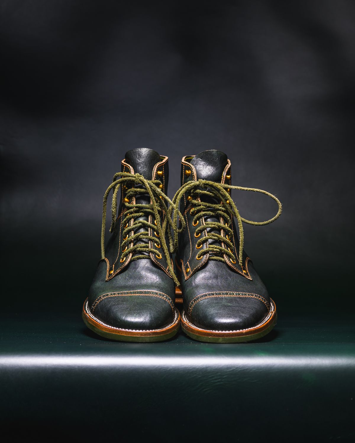 Photo by ABPhoto on December 1, 2025 of the Iron Boots x Østmo Type 1 in Maryam Dark Green Hand-Dyed Horsehide.