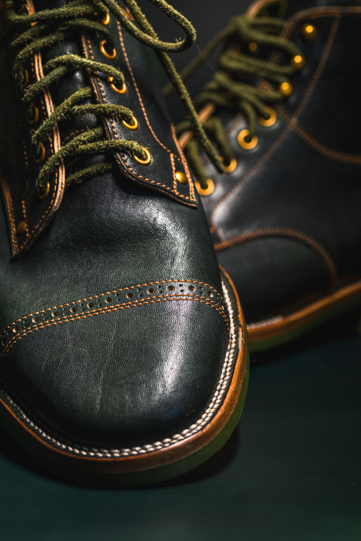 Photo by ABPhoto on December 1, 2025 of the Iron Boots x Østmo Type 1 in Maryam Dark Green Hand-Dyed Horsehide.