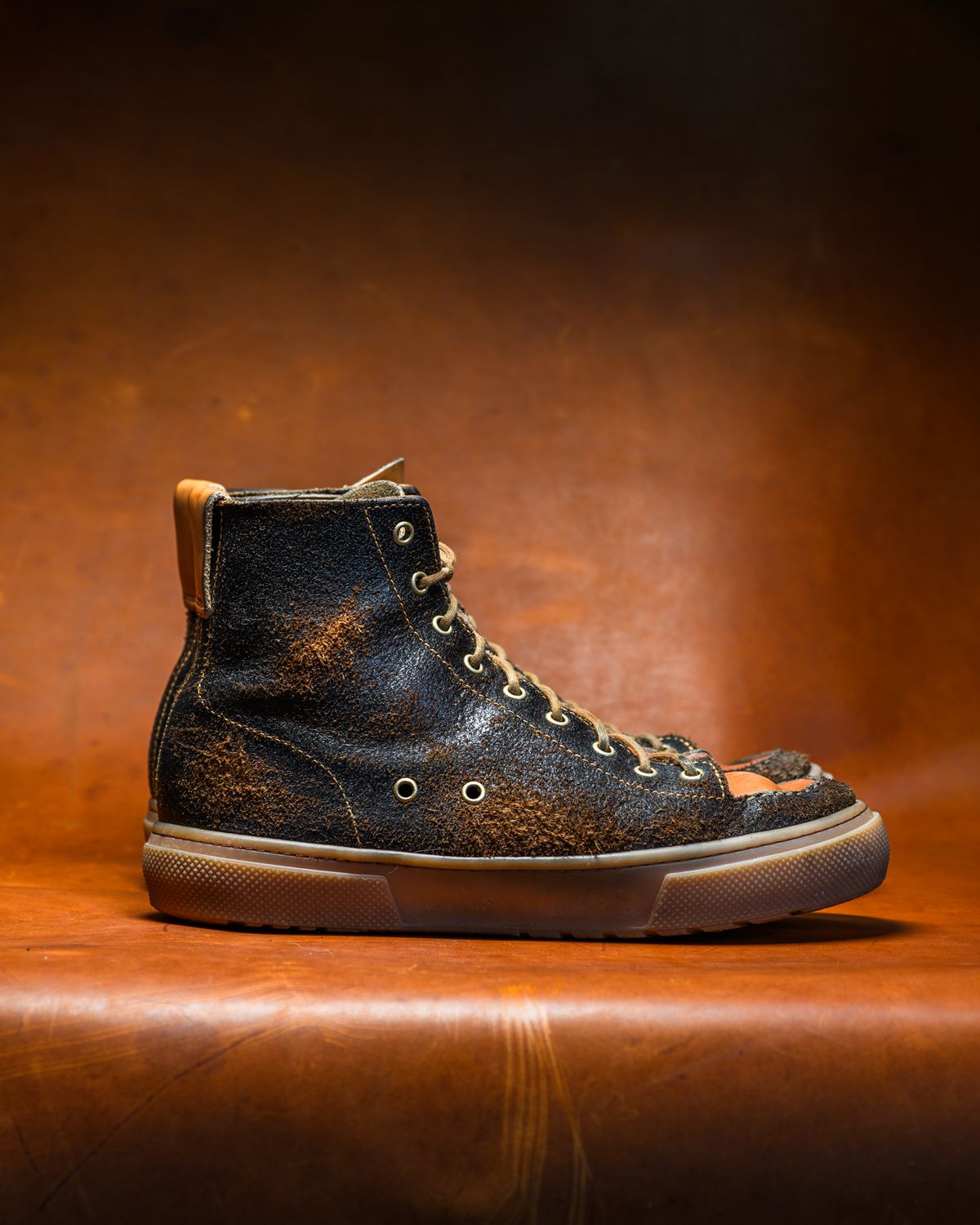 Photo by ABPhoto on January 28, 2026 of the BHHB Railtown in Horween Dark Brown Waxed Flesh & Wickett & Craig Russet Traditional Harness.