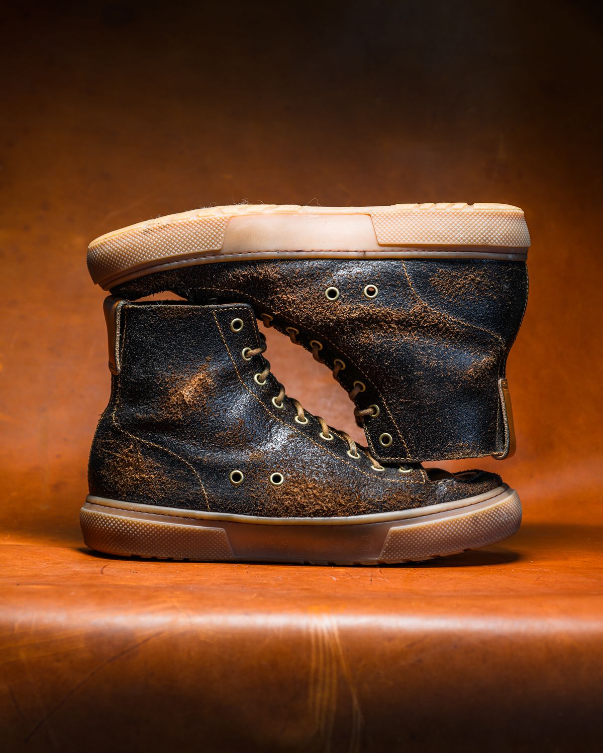 Photo by ABPhoto on January 28, 2026 of the BHHB Railtown in Horween Dark Brown Waxed Flesh & Wickett & Craig Russet Traditional Harness.