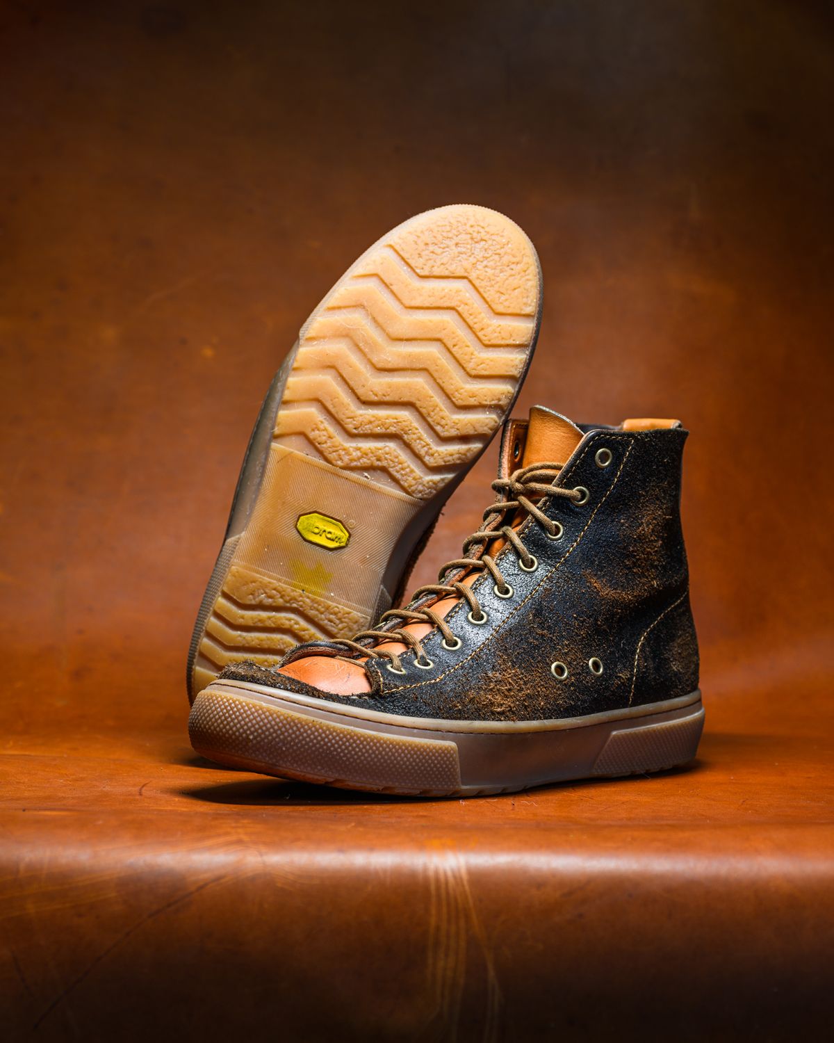 Photo by ABPhoto on January 28, 2026 of the BHHB Railtown in Horween Dark Brown Waxed Flesh & Wickett & Craig Russet Traditional Harness.