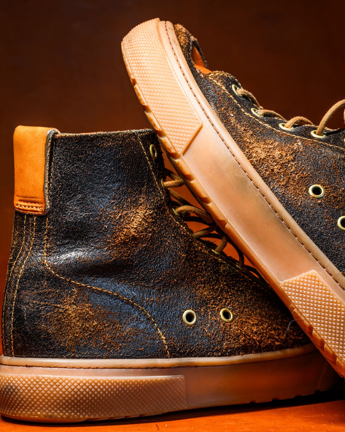 Photo by ABPhoto on March 1, 2026 of the BHHB Railtown in Horween Dark Brown Waxed Flesh & Wickett & Craig Russet Traditional Harness.