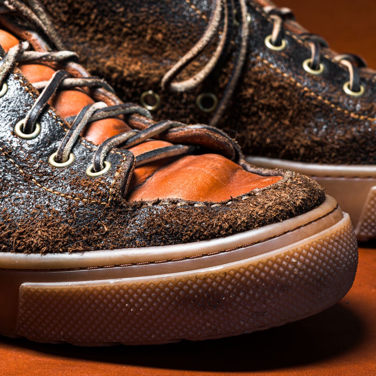 Photo by ABPhoto on April 1, 2026 of the BHHB Railtown in Horween Dark Brown Waxed Flesh & Wickett & Craig Russet Traditional Harness.