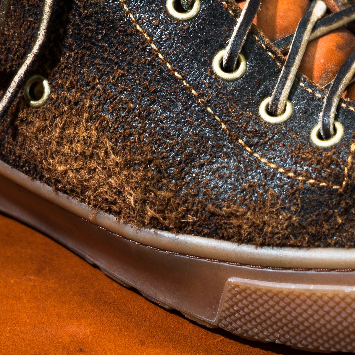 Photo by ABPhoto on April 1, 2026 of the BHHB Railtown in Horween Dark Brown Waxed Flesh & Wickett & Craig Russet Traditional Harness.