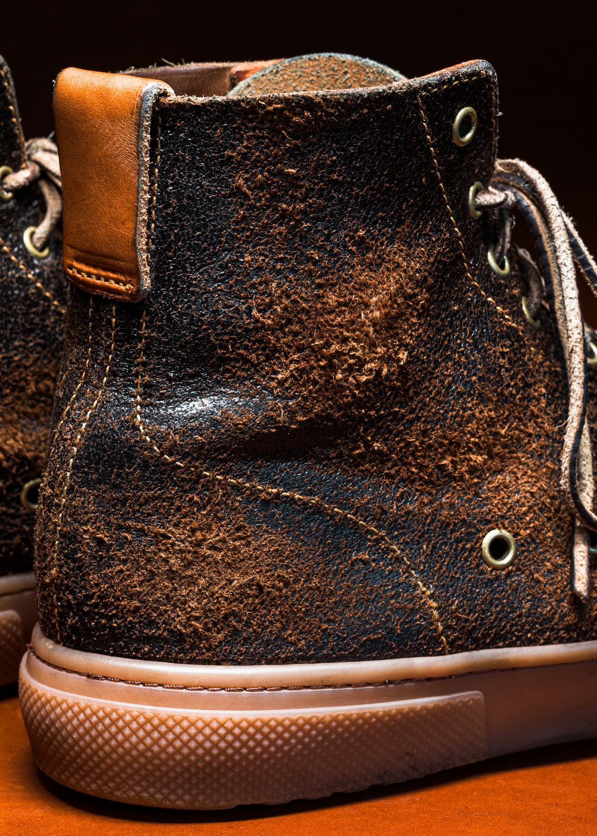 Photo by ABPhoto on April 1, 2026 of the BHHB Railtown in Horween Dark Brown Waxed Flesh & Wickett & Craig Russet Traditional Harness.
