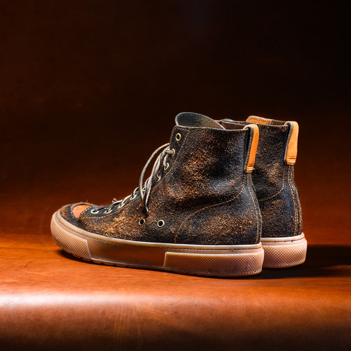 Photo by ABPhoto on April 1, 2026 of the BHHB Railtown in Horween Dark Brown Waxed Flesh & Wickett & Craig Russet Traditional Harness.