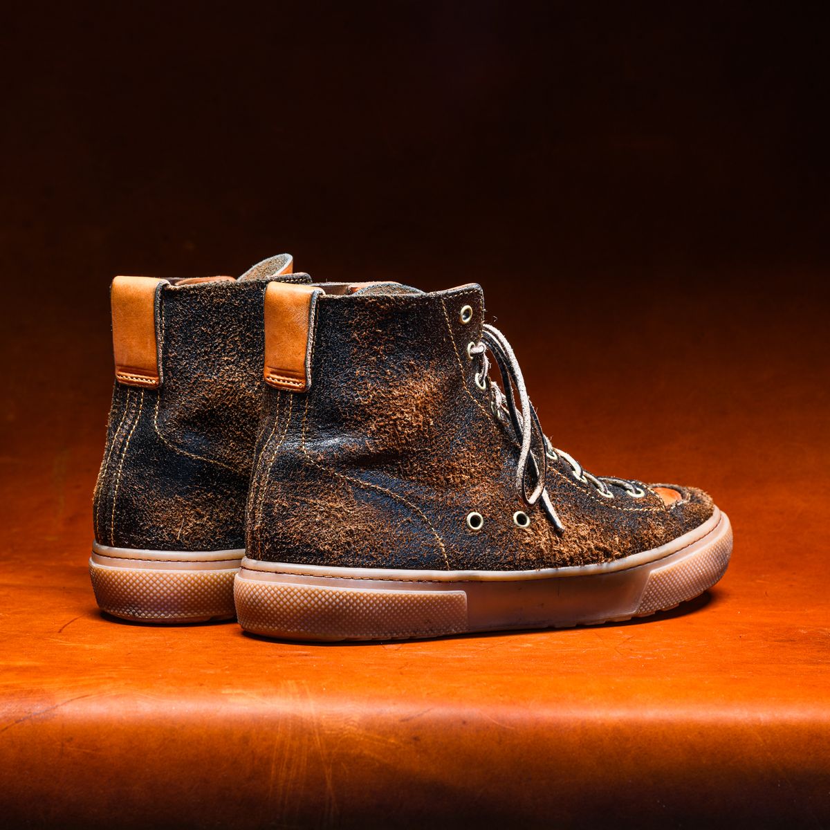 Photo by ABPhoto on April 1, 2026 of the BHHB Railtown in Horween Dark Brown Waxed Flesh & Wickett & Craig Russet Traditional Harness.