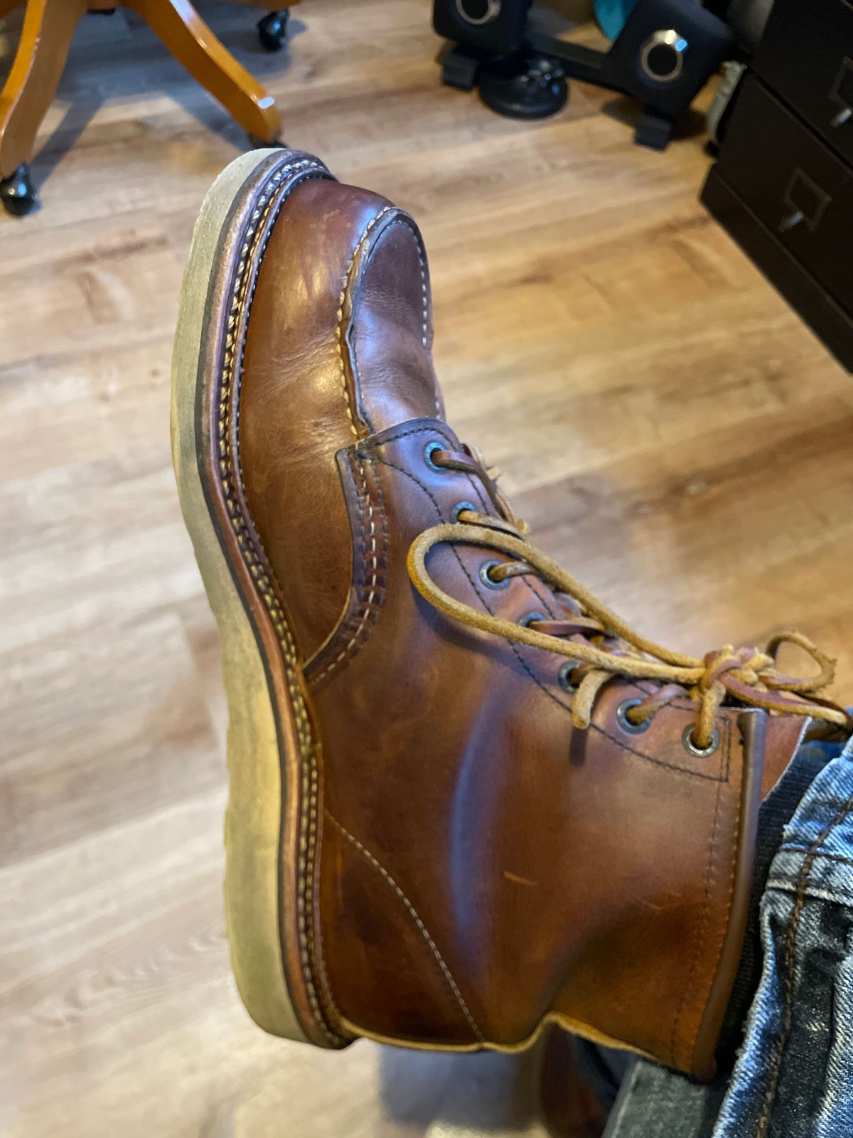 Photo by mjones21 on February 29, 2024 of the Red Wing 6-Inch Classic Moc in S.B. Foot Copper Rough and Tough.