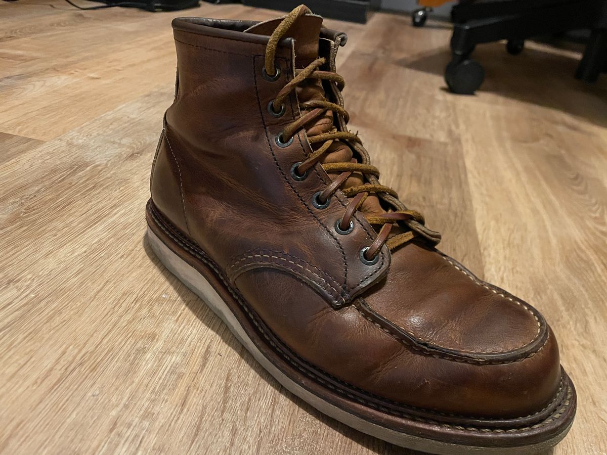 Photo by mjones21 on December 1, 2024 of the Red Wing 6-Inch Classic Moc in S.B. Foot Copper Rough and Tough.