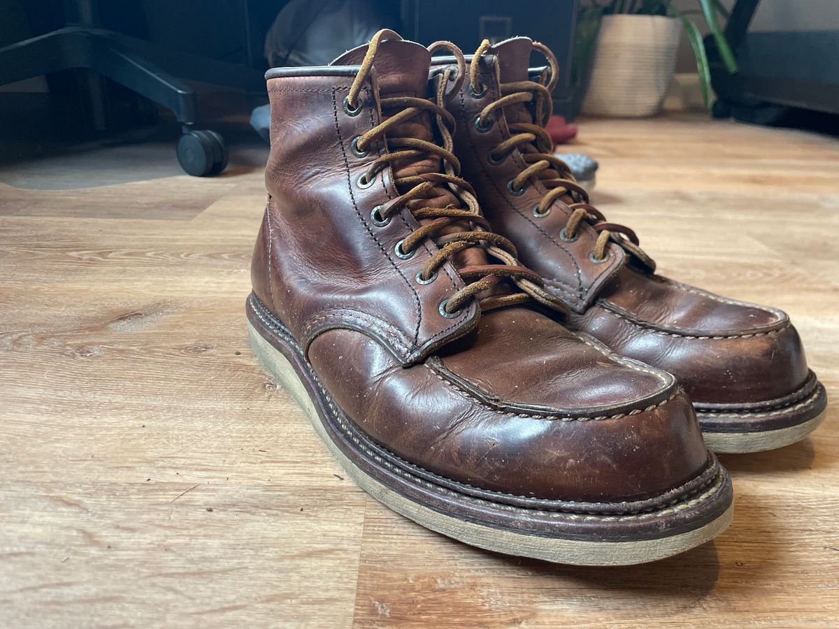 Photo by mjones21 on November 1, 2025 of the Red Wing 6-Inch Classic Moc in S.B. Foot Copper Rough and Tough.