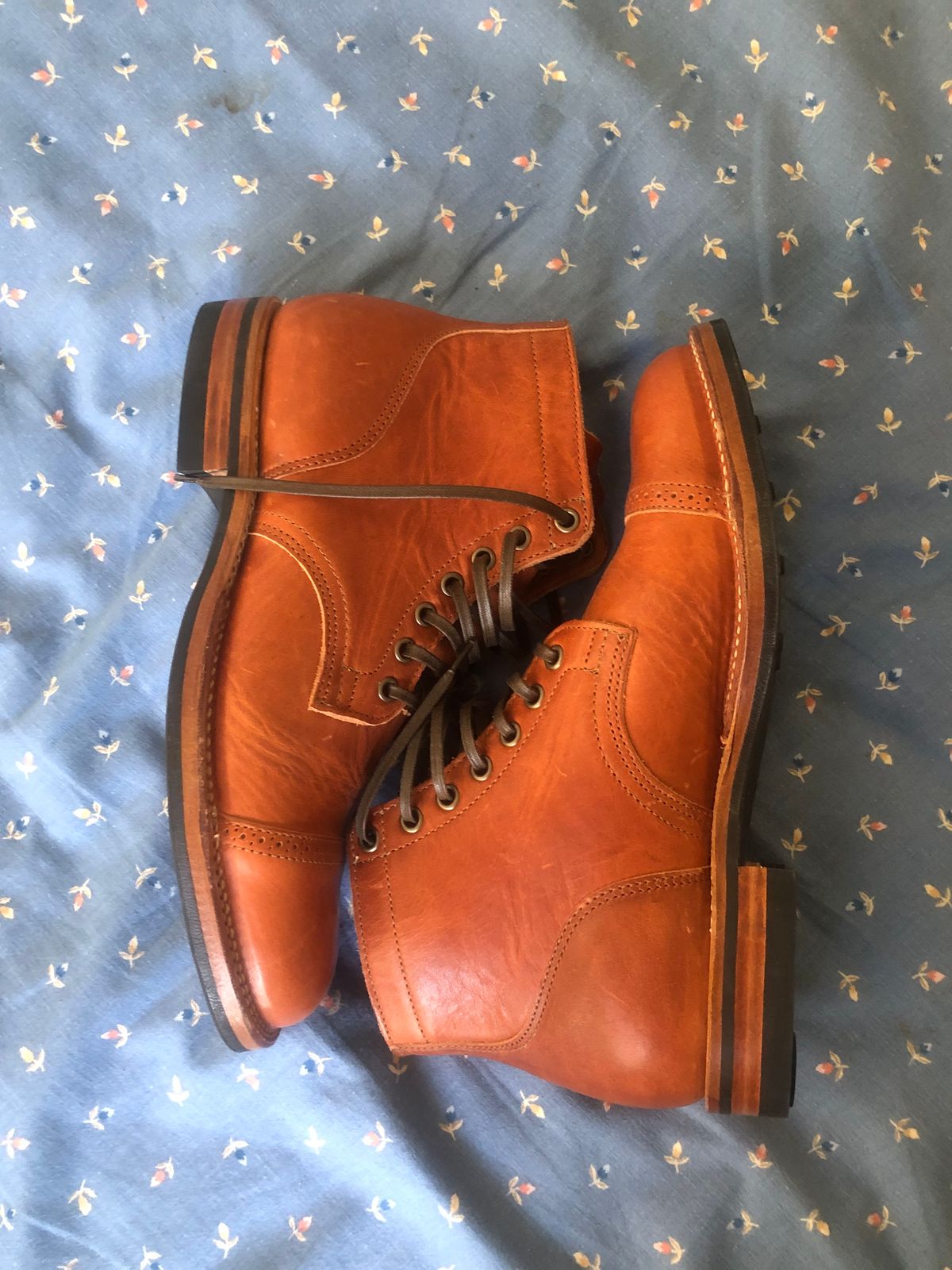 Photo by AiPhuGyu on October 6, 2025 of the Viberg Service Boot BCT in Horween Natural Dublin.