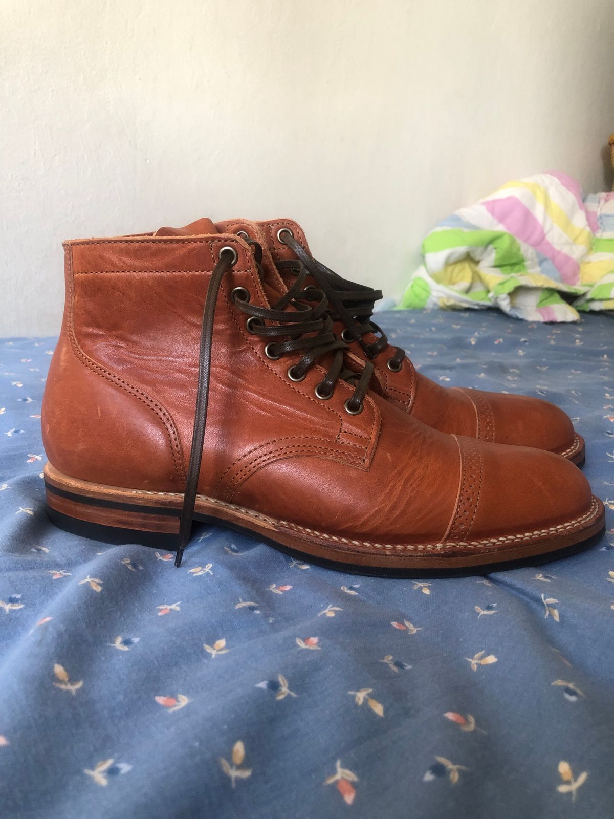 Photo by AiPhuGyu on October 6, 2025 of the Viberg Service Boot BCT in Horween Natural Dublin.