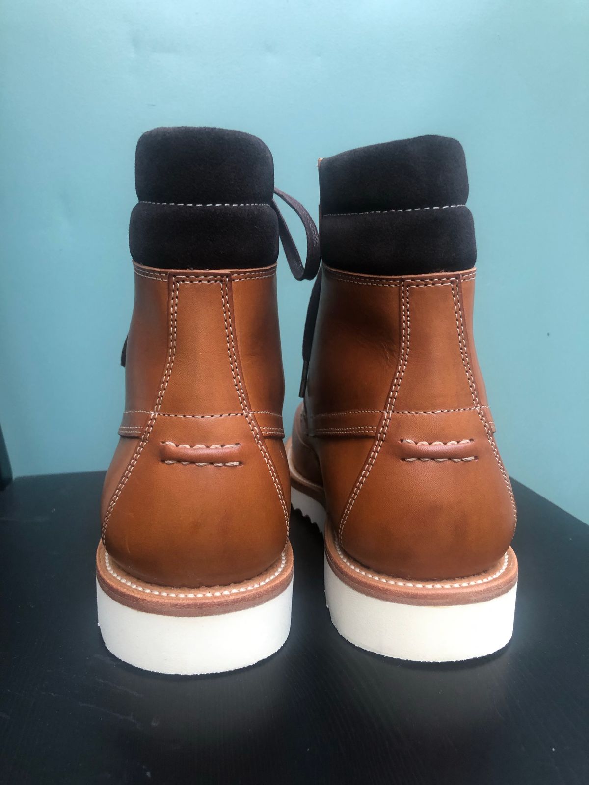 Photo by AiPhuGyu on October 1, 2022 of the Grant Stone Field Boot in Badalassi Carlo Saddle Tan Minerva.