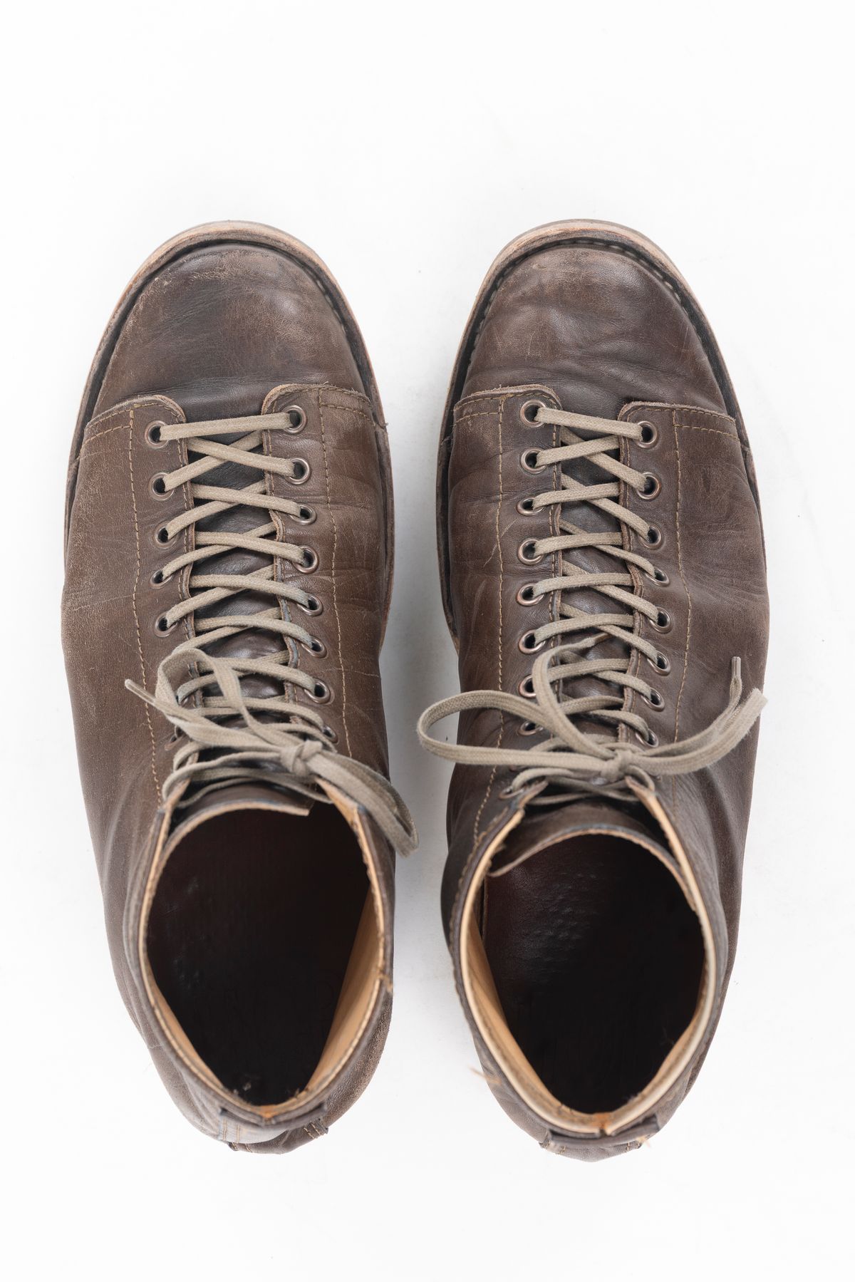 Photo by montyberns on December 4, 2025 of the House Of Berns Grip in Horween Esspresso Vermont DHF.