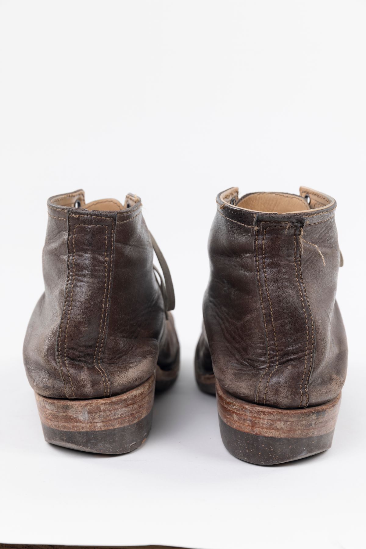 Photo by montyberns on February 3, 2026 of the House Of Berns Grip in Horween Esspresso Vermont DHF.