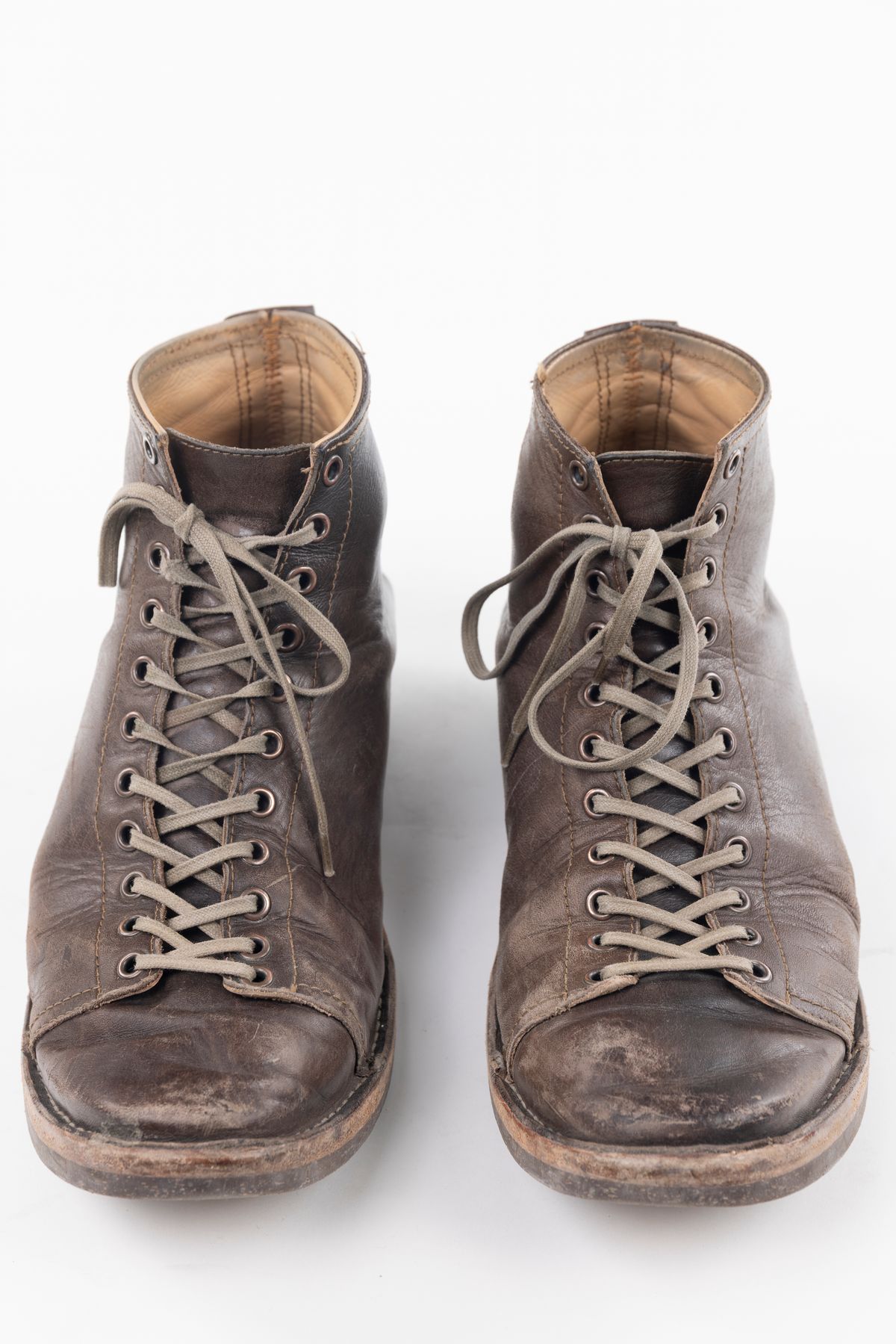 Photo by montyberns on February 3, 2026 of the House Of Berns Grip in Horween Esspresso Vermont DHF.