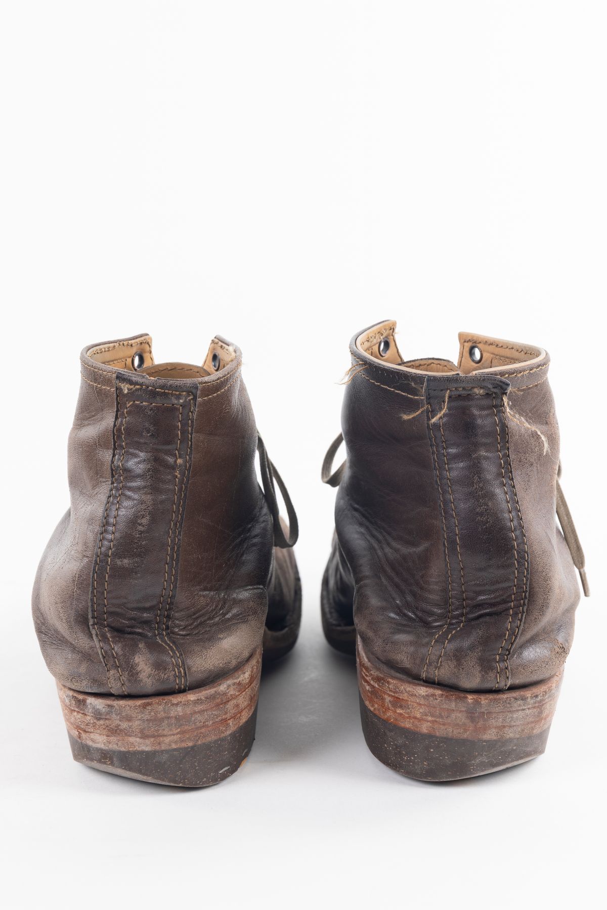 Photo by montyberns on March 3, 2026 of the House Of Berns Grip in Horween Esspresso Vermont DHF.