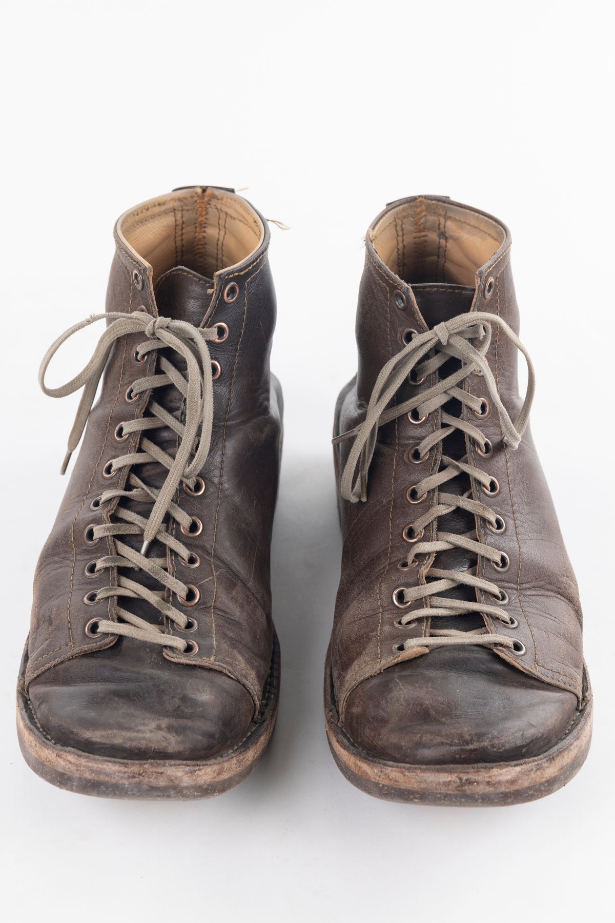 Photo by montyberns on March 3, 2026 of the House Of Berns Grip in Horween Esspresso Vermont DHF.