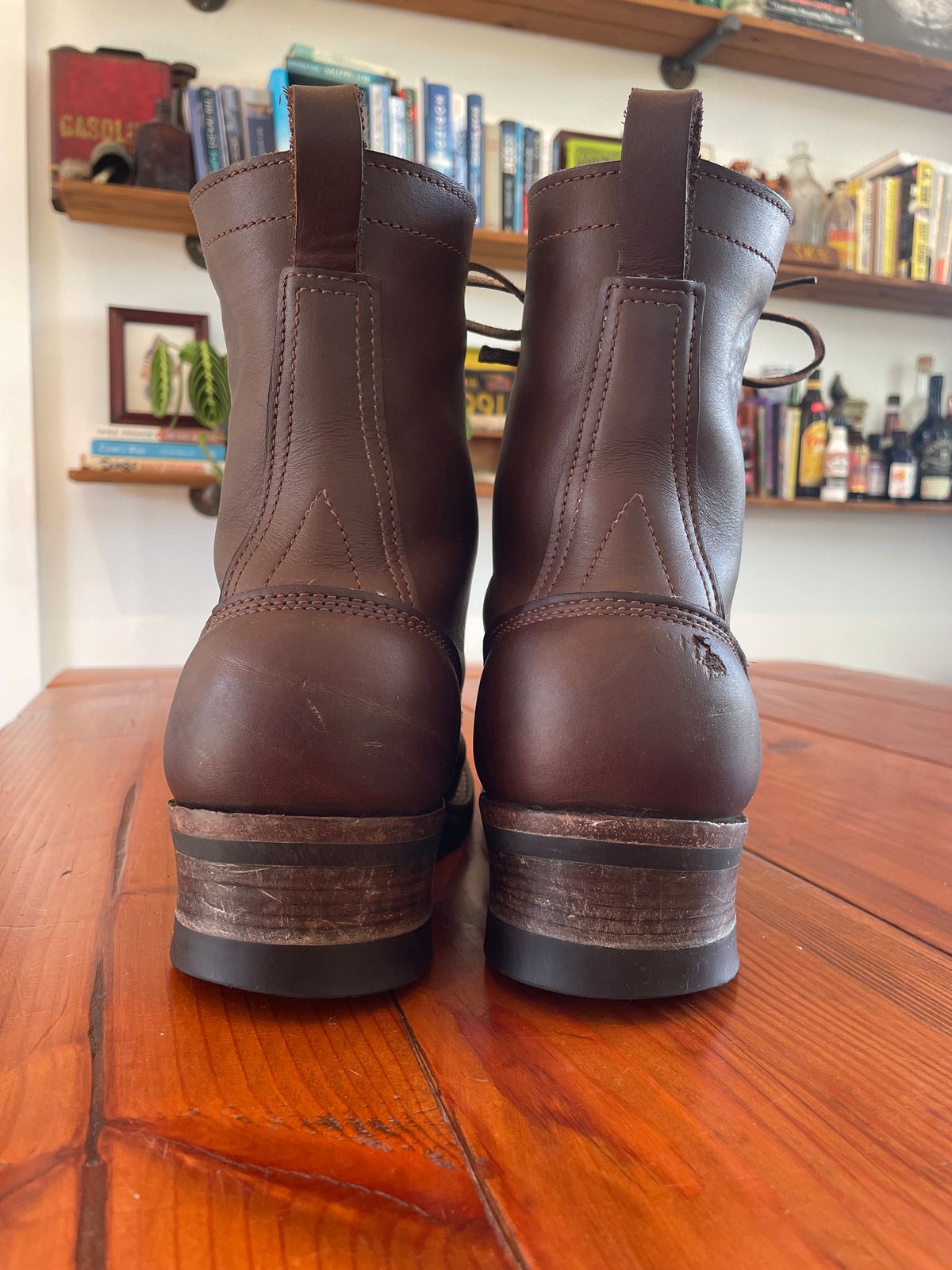 Photo by raycharleslyons on November 4, 2023 of the Frank's Boots Front Range in Seidel Walnut Oil Tan.