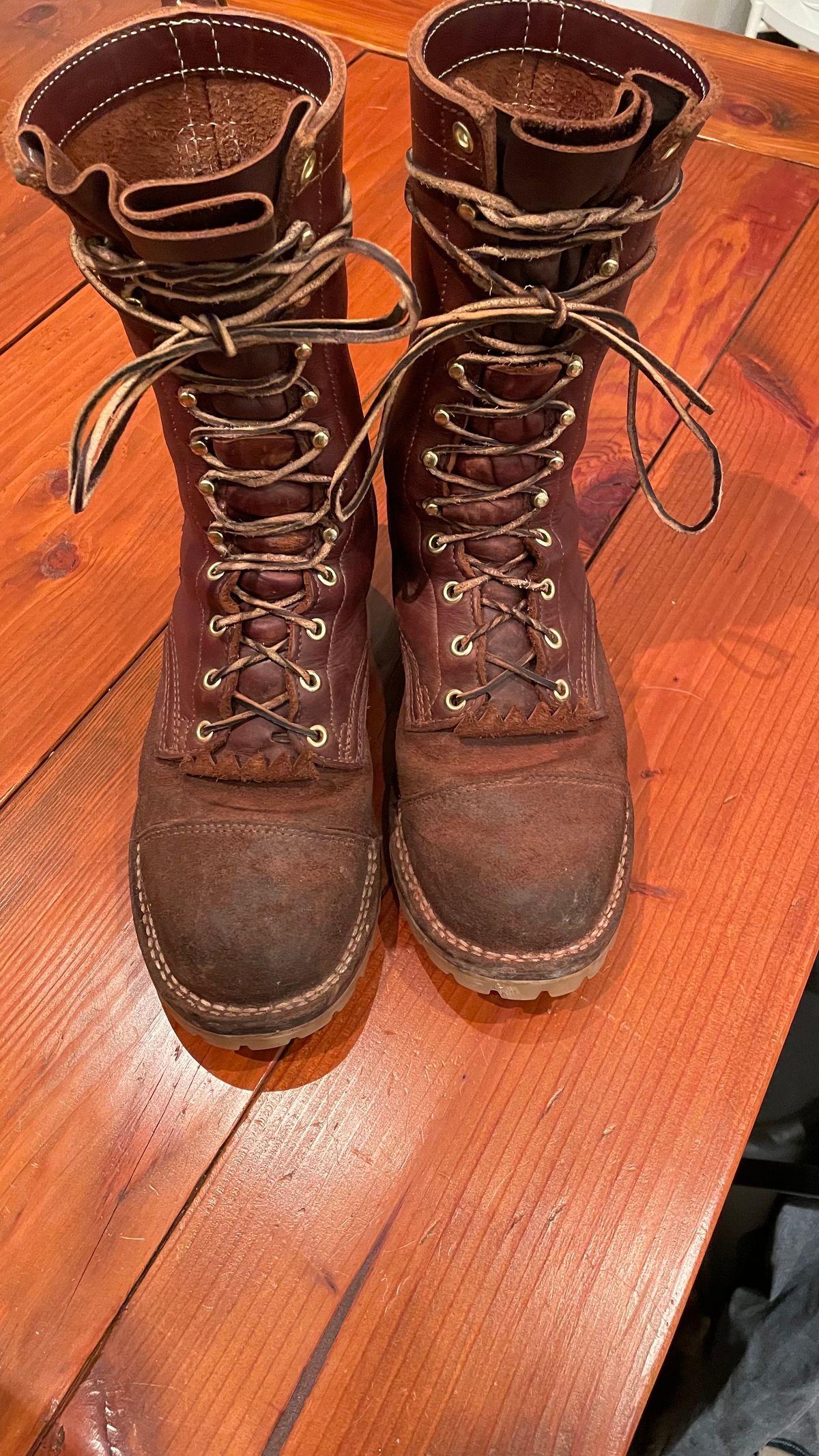 Photo by raycharleslyons on January 4, 2024 of the Frank's Boots Type 2 Highlander in Seidel Chocolate Oil Tan Roughout.