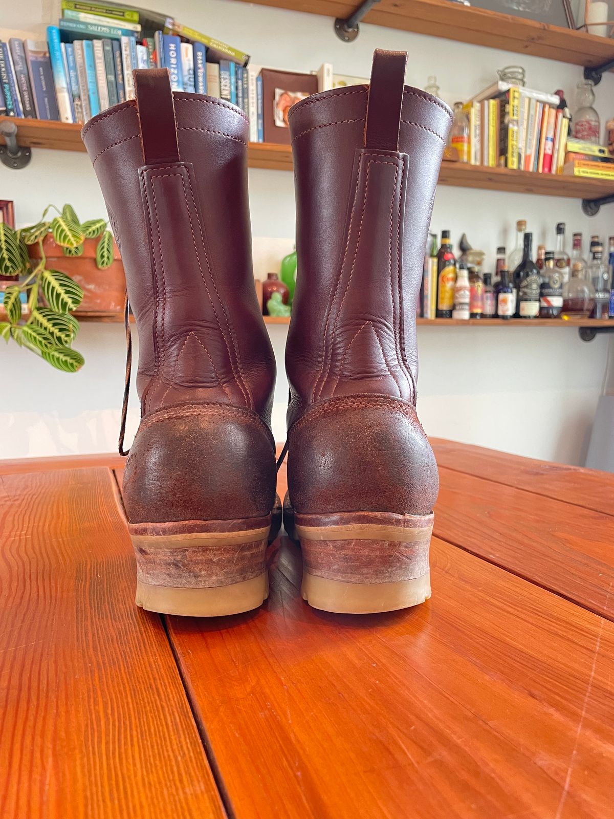Photo by raycharleslyons on April 4, 2024 of the Frank's Boots Type 2 Highlander in Seidel Chocolate Oil Tan Roughout.