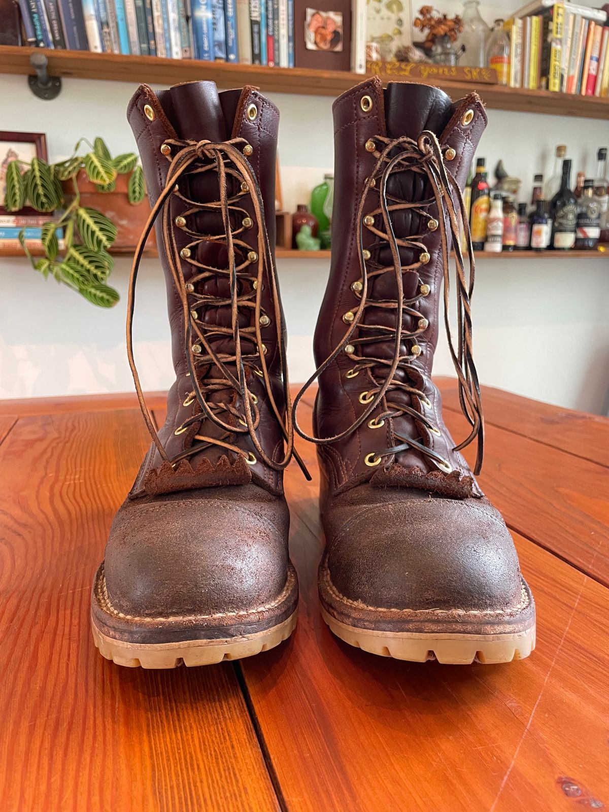 Photo by raycharleslyons on April 4, 2024 of the Frank's Boots Type 2 Highlander in Seidel Chocolate Oil Tan Roughout.