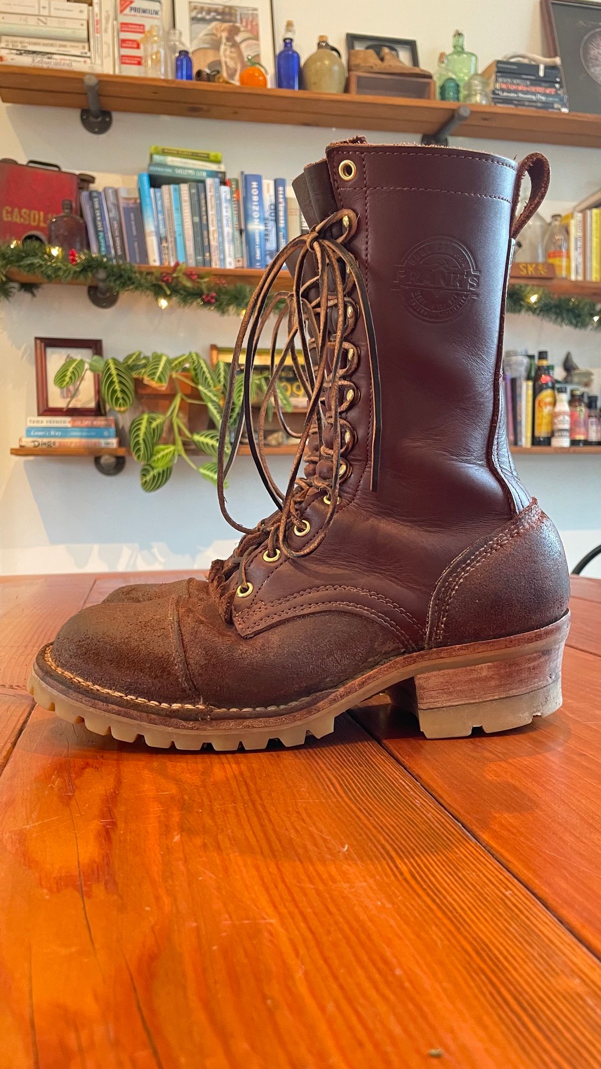 Photo by raycharleslyons on December 2, 2023 of the Frank's Boots Type 2 Highlander in Seidel Chocolate Oil Tan Roughout.