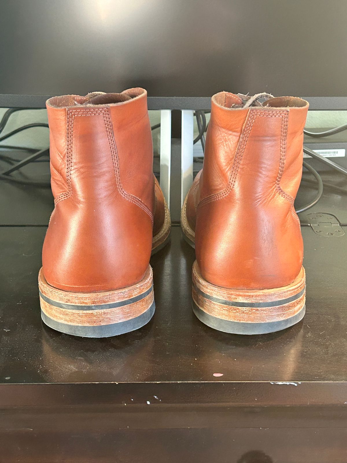 Photo by Mikejones100 on November 2, 2023 of the Oak Street Bootmakers Field Boot in Tempesti Brown Elbamatt Liscio.