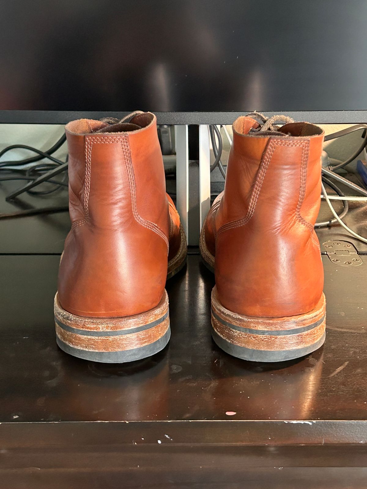 Photo by Mikejones100 on January 2, 2024 of the Oak Street Bootmakers Field Boot in Tempesti Brown Elbamatt Liscio.