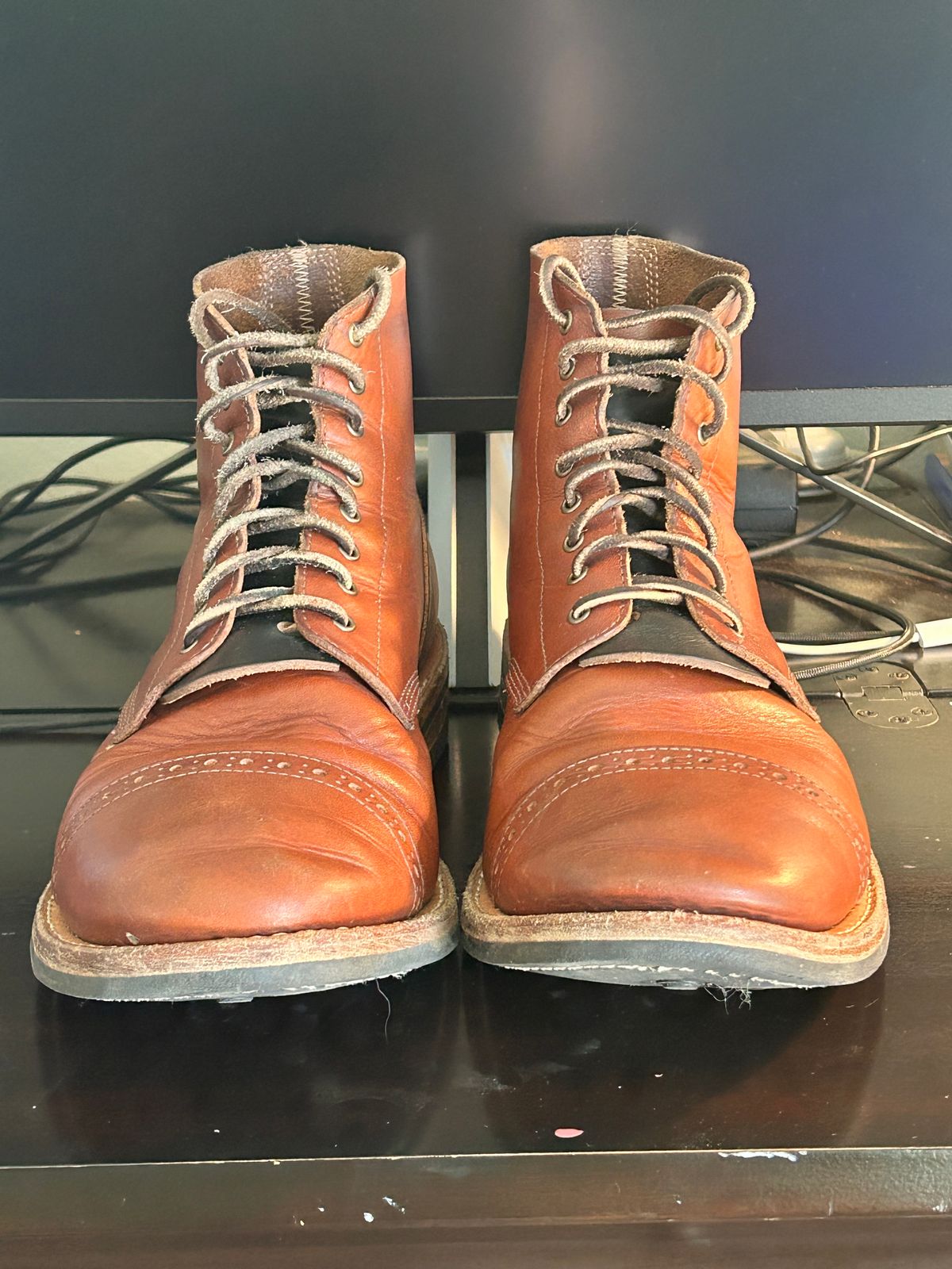 Photo by Mikejones100 on March 2, 2024 of the Oak Street Bootmakers Field Boot in Tempesti Brown Elbamatt Liscio.