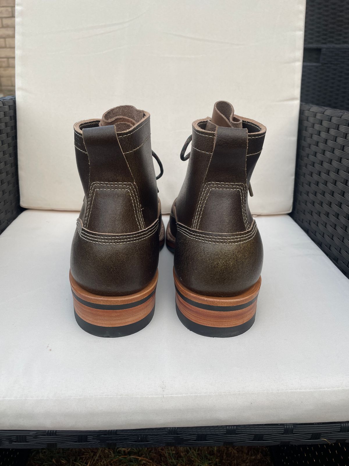 Photo by Mikejones100 on October 1, 2022 of the White's Unlisted Model in Horween Olive Waxed Flesh.