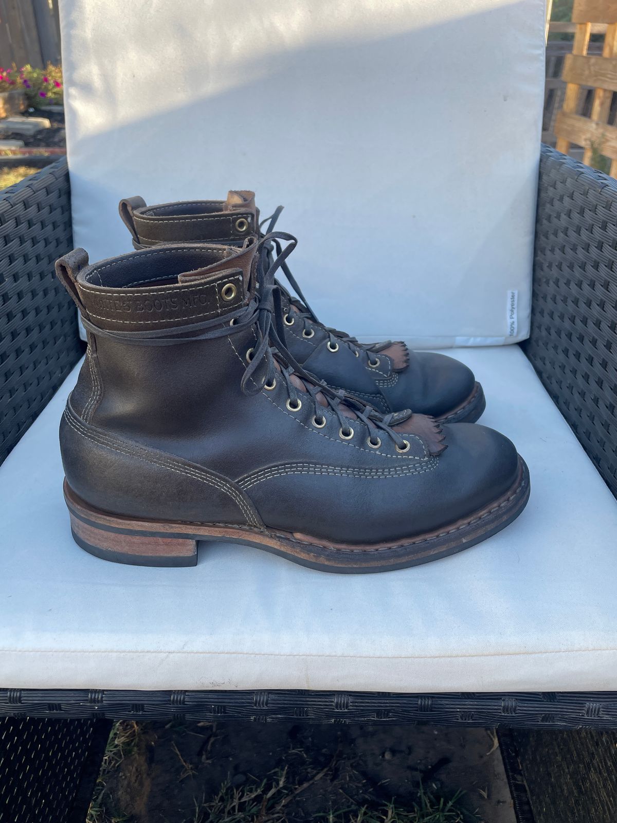 Photo by Mikejones100 on November 3, 2022 of the White's Unlisted Model in Horween Olive Waxed Flesh.