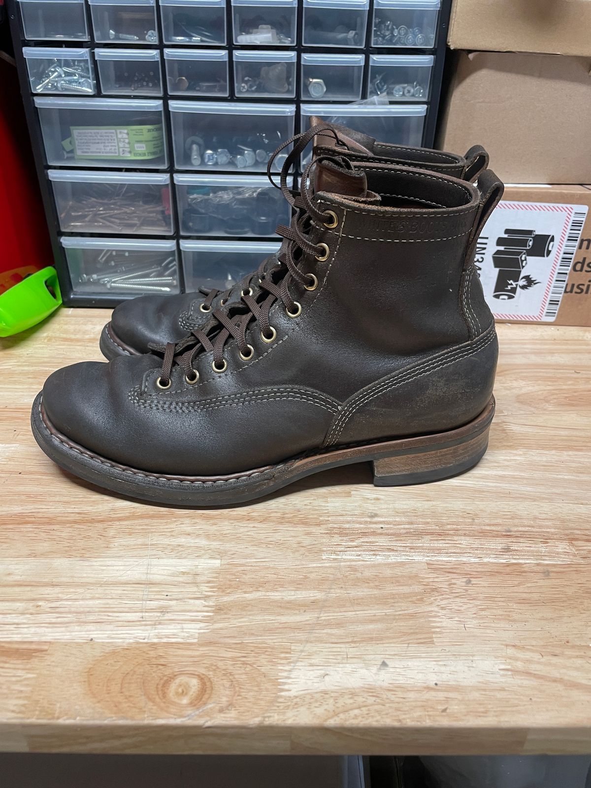 Photo by Mikejones100 on February 5, 2023 of the White's Unlisted Model in Horween Olive Waxed Flesh.