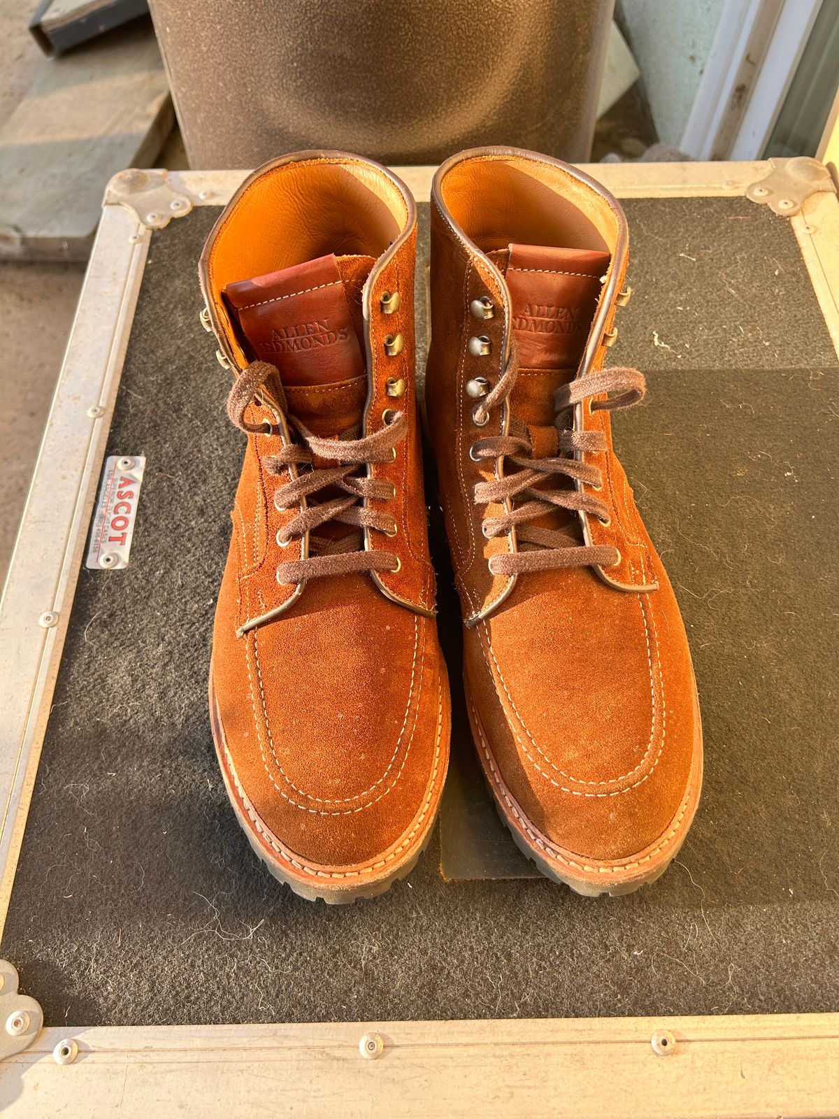 Photo by Mikejones100 on December 5, 2024 of the Allen Edmonds Freeport in Snuff Brown Weatherproof Suede.