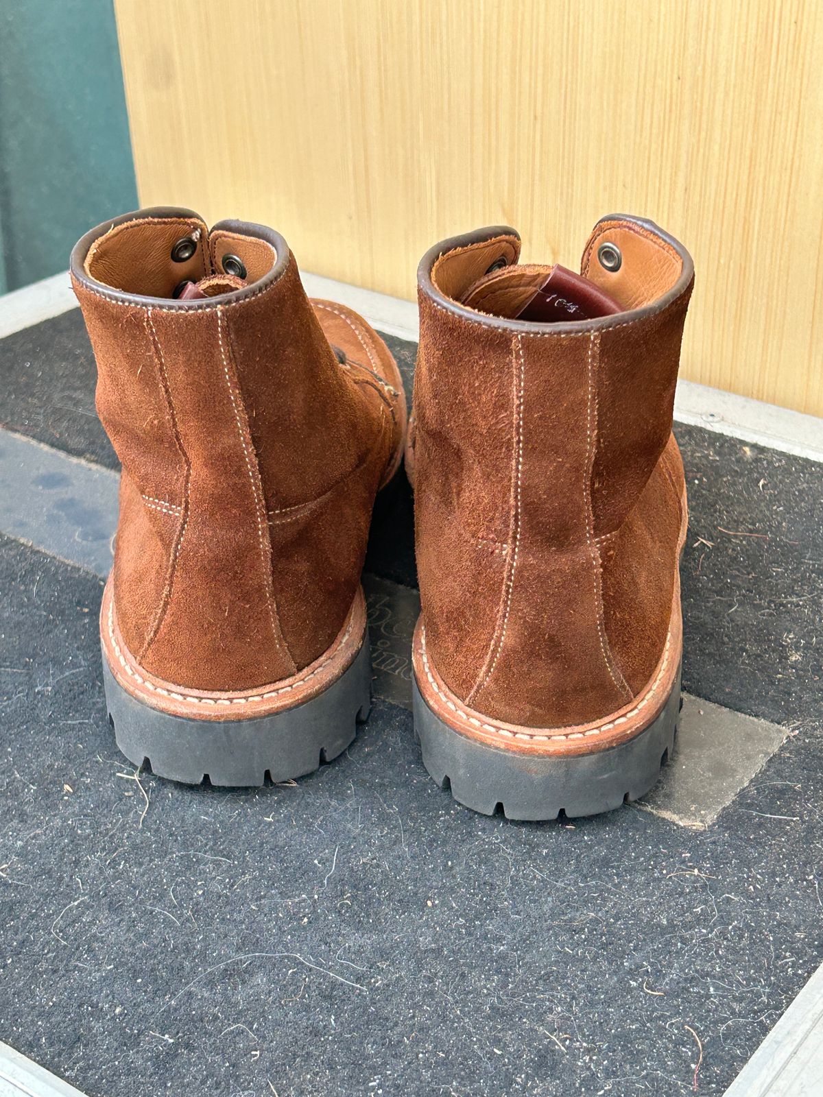 Photo by Mikejones100 on February 5, 2025 of the Allen Edmonds Freeport in Snuff Brown Weatherproof Suede.