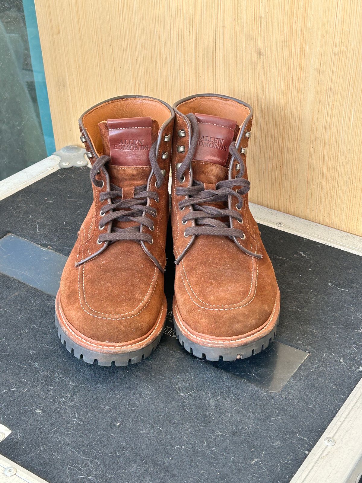 Photo by Mikejones100 on March 4, 2025 of the Allen Edmonds Freeport in Snuff Brown Weatherproof Suede.