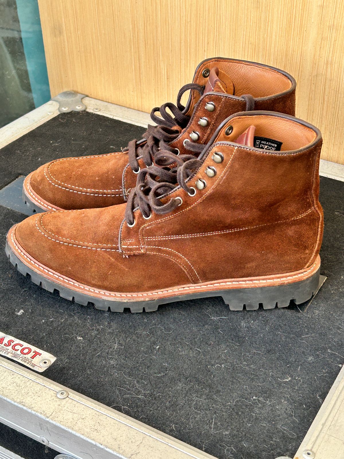 Photo by Mikejones100 on March 4, 2025 of the Allen Edmonds Freeport in Snuff Brown Weatherproof Suede.