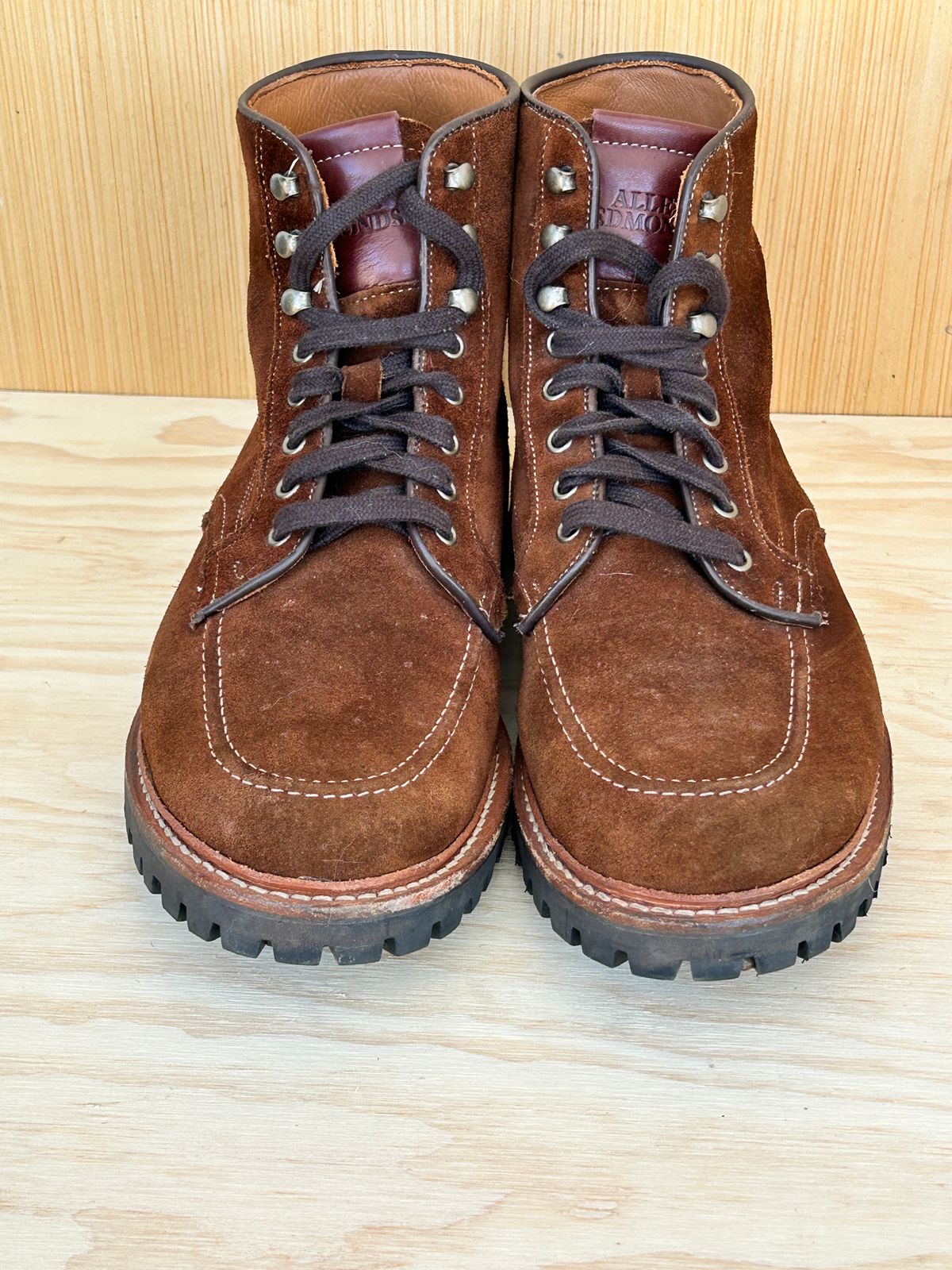 Photo by Mikejones100 on April 5, 2025 of the Allen Edmonds Freeport in Snuff Brown Weatherproof Suede.