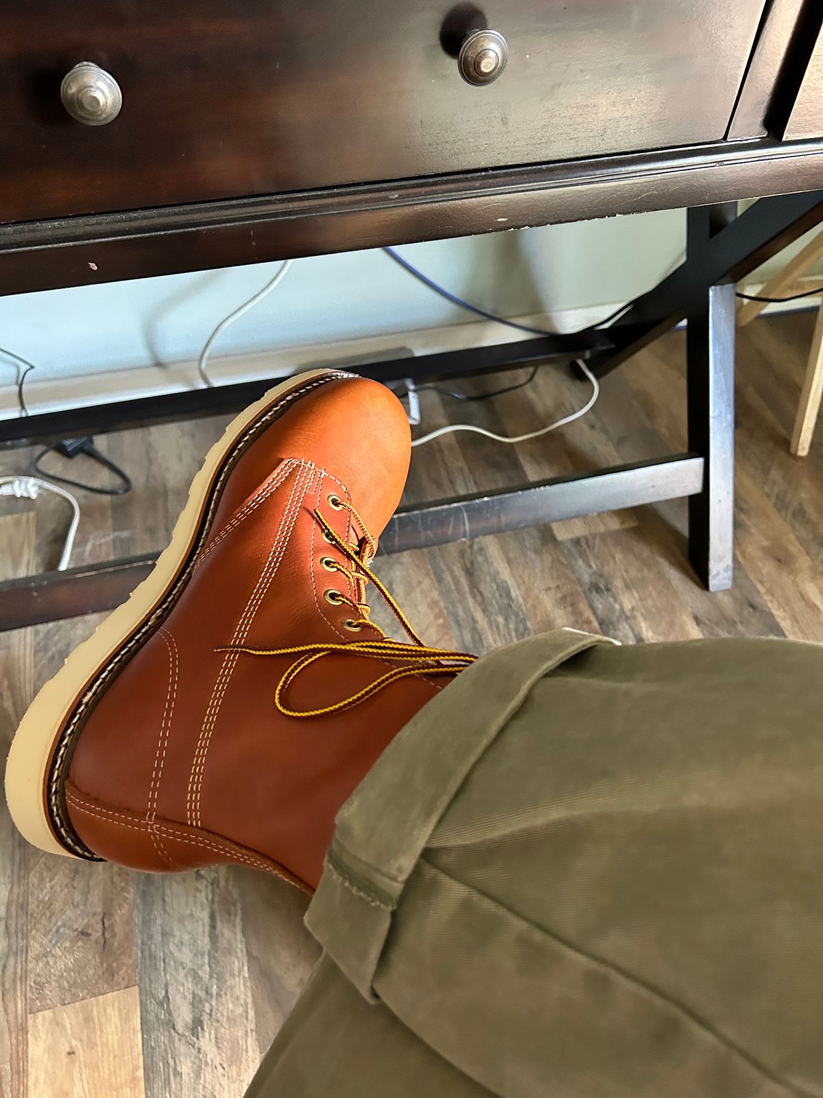 Photo by Mikejones100 on October 7, 2023 of the Thorogood 8" Plain Toe in Tobacco Gladiator Oil-Tanned.