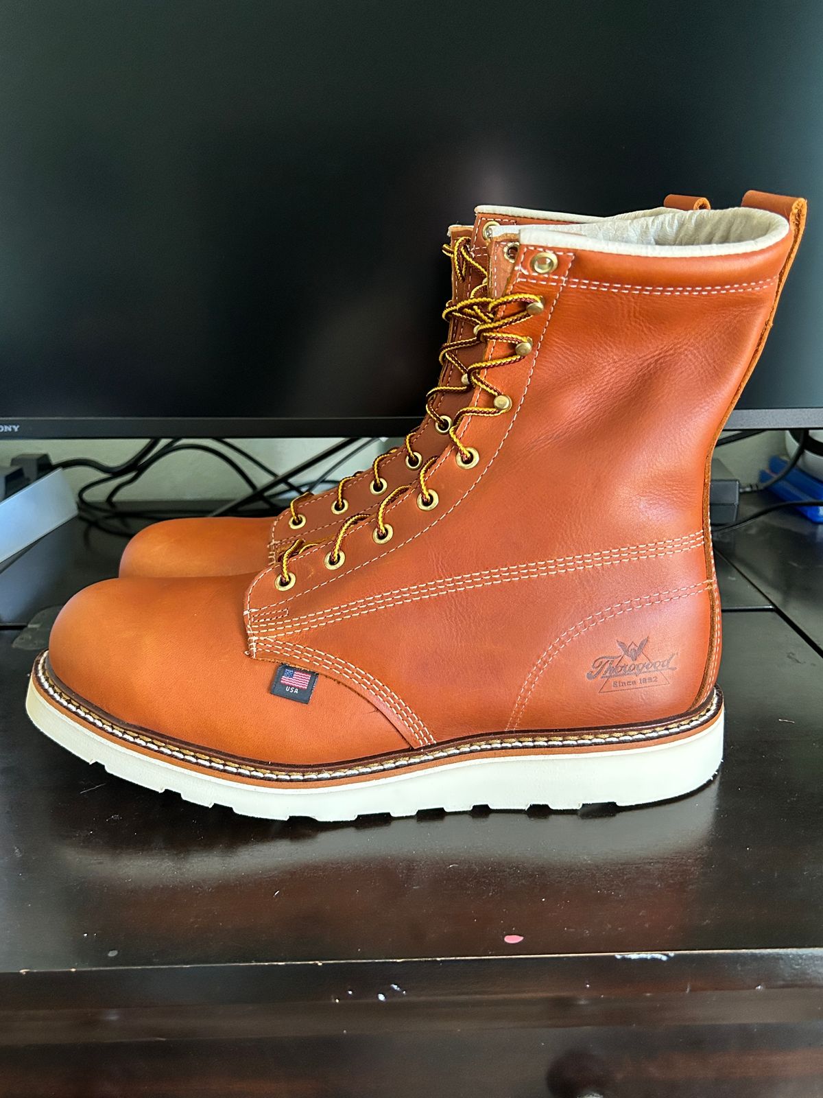 Photo by Mikejones100 on October 7, 2023 of the Thorogood 8" Plain Toe in Tobacco Gladiator Oil-Tanned.